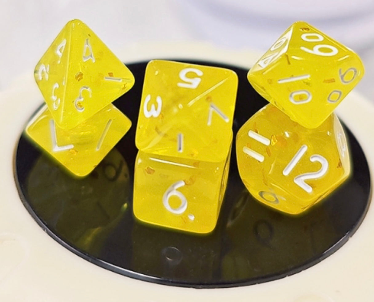 Mini Dice (yellow)