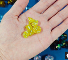 Mini Dice (yellow)